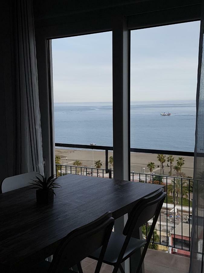 Atico Con Vistas Espectaculares Al Mar Lägenhet Torre Del Mar Exteriör bild