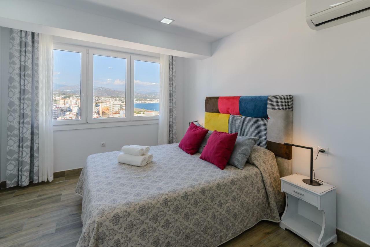 Atico Con Vistas Espectaculares Al Mar Lägenhet Torre Del Mar Exteriör bild