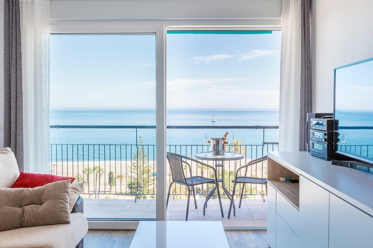 Atico Con Vistas Espectaculares Al Mar Lägenhet Torre Del Mar Exteriör bild